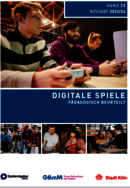 Menschen, die Spielekonsolen in den Händen halten und spielen.