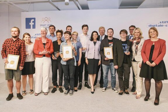 Gruppenbild Smart Heroes 2015  
