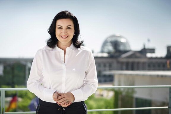 Das Foto zeigt Schirmherrin Dorothee Bär.  