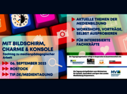 Eine bunte Tastatur, auf der ein Text abgebildet ist.