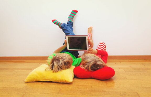 Ansicht: Unsere Rechte in der Digitalen Welt - Bericht über die Perspektive von Kindern auf ihre Rechte in der digitalen Welt  