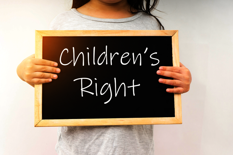 Ansicht: Einladung zur Stellungnahme zu einer Allgemeinen Bemerkung zu den Rechten der Kinder in Bezug auf das digitale Umfeld