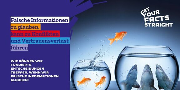 Ein Goldfisch, der in ein Glas mit Haifischen springt.