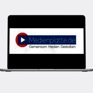 Ein Laptopbildschirm, auf dem "Medienplatte.de" zu lesen ist.